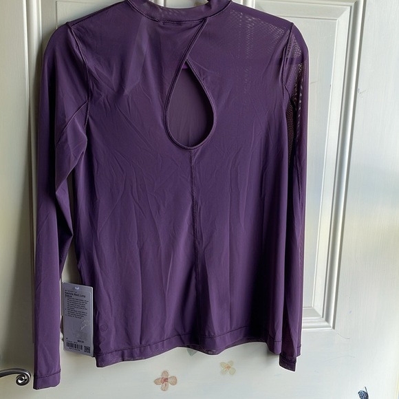 Lululemon Keyhole Mesh L/S shirt - Picture 2 of 6